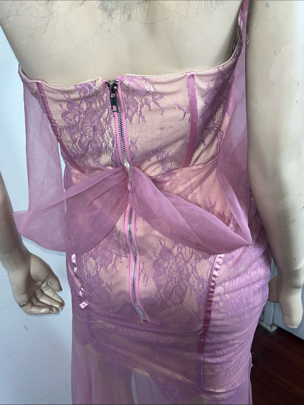 BELLA BARNETT DRESS - Picture 8 of 11